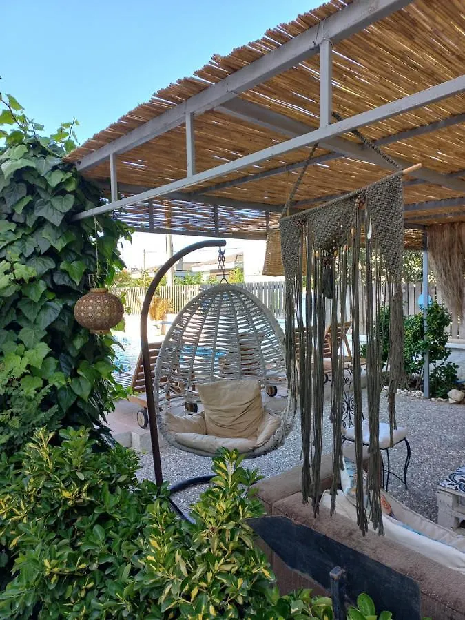 Alacati La Vista 0*,